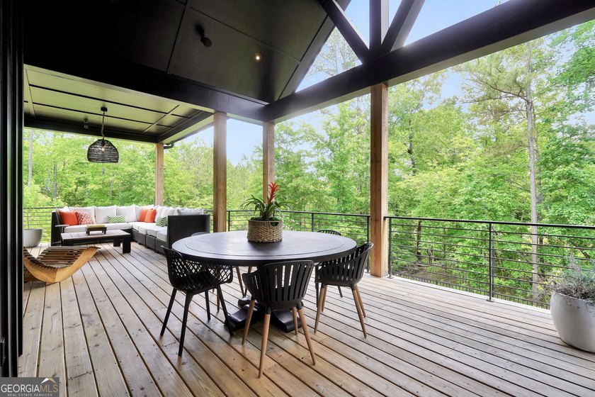 A True Designer Showplace in Arbor Springs! Thoughtfully - photo 45