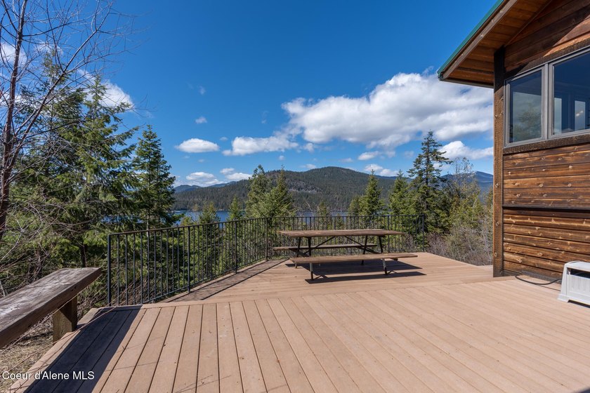 Private 5-Acre Estate with Stunning Priest Lake Views Discover - photo 11