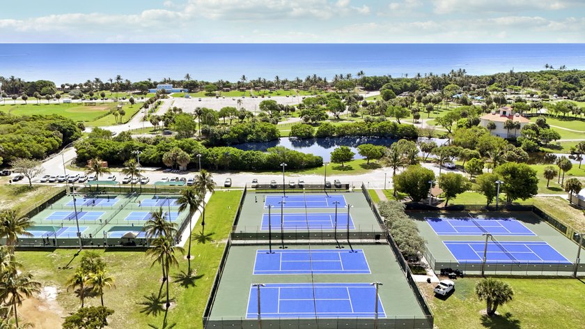 Come see this 2 bedroom, 2 bathroom villa (not condo) within - photo 29
