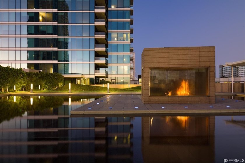 A sophisticated 1-bedroom, 1-bathroom condo at The Harrison - photo 38