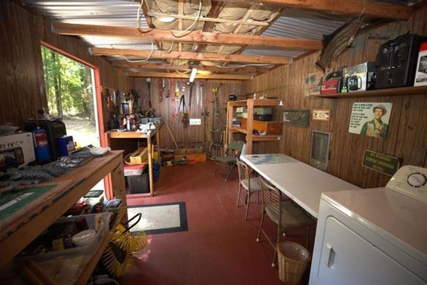 Welcome to this super cozy, cabin feeling, A-frame sitting at - photo 26