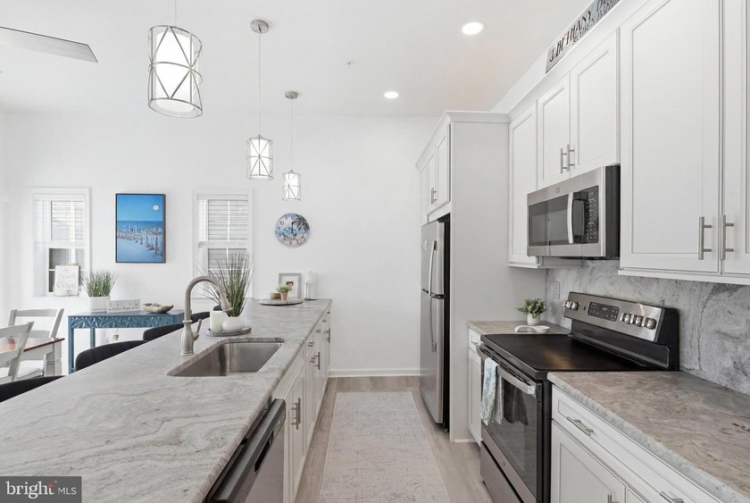 Rare pond-view first-floor villa in the highly sought-after - photo 8