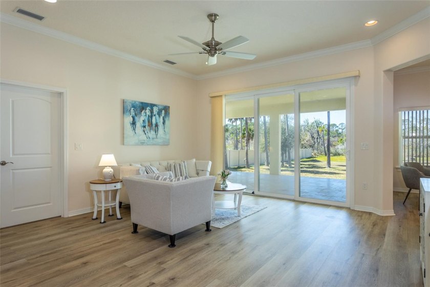 Experience refined coastal living in this exceptional residence! - photo 4