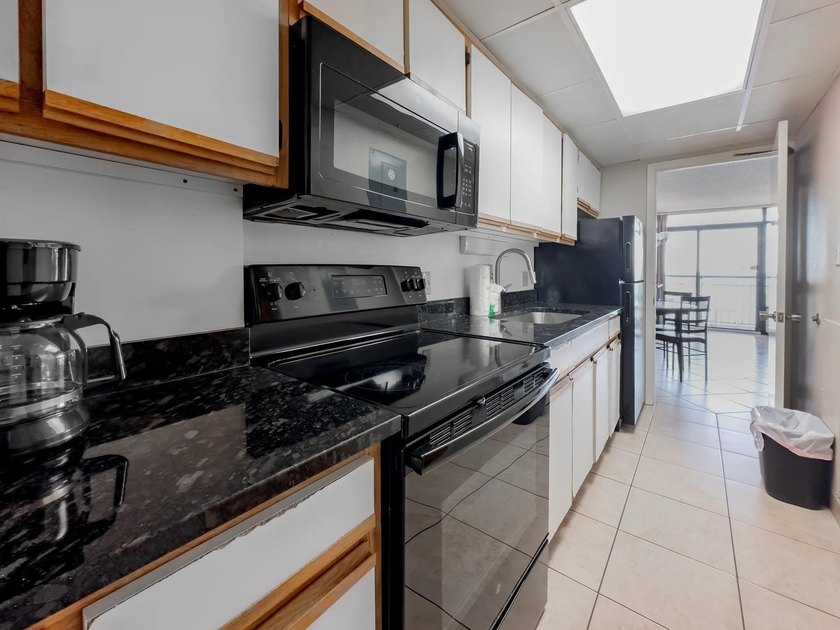 Newly updated condo in the Landmark Resort, sleeps six - photo 9