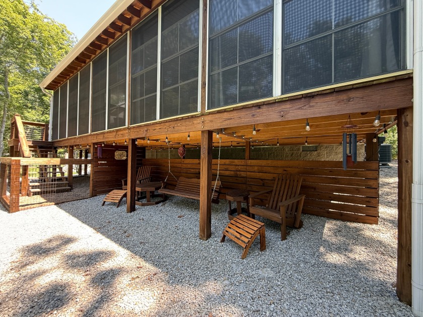 YEAR AROUND LAKE RETREAT ON NOLIN LAKE - photo 5