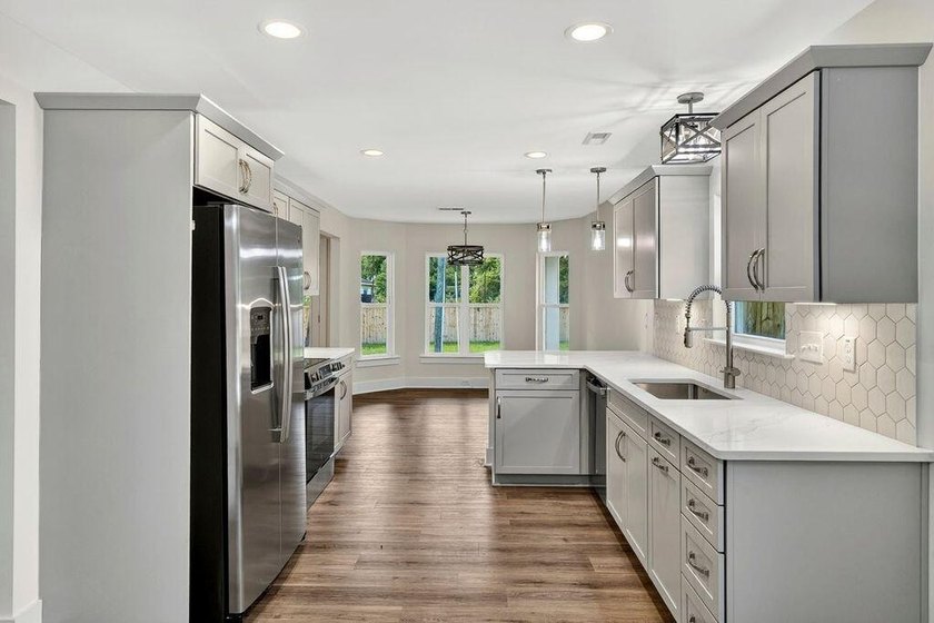 Welcome to your BRAND NEW home in Awendaw (Move-in Ready and - photo 4