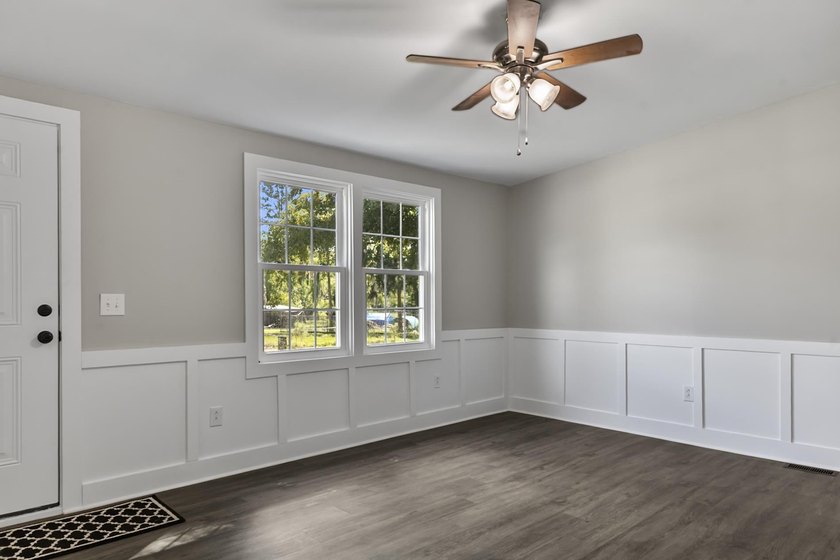 Completely Renovated Home on your owned 1/2 Acre lot with No HOA - photo 7