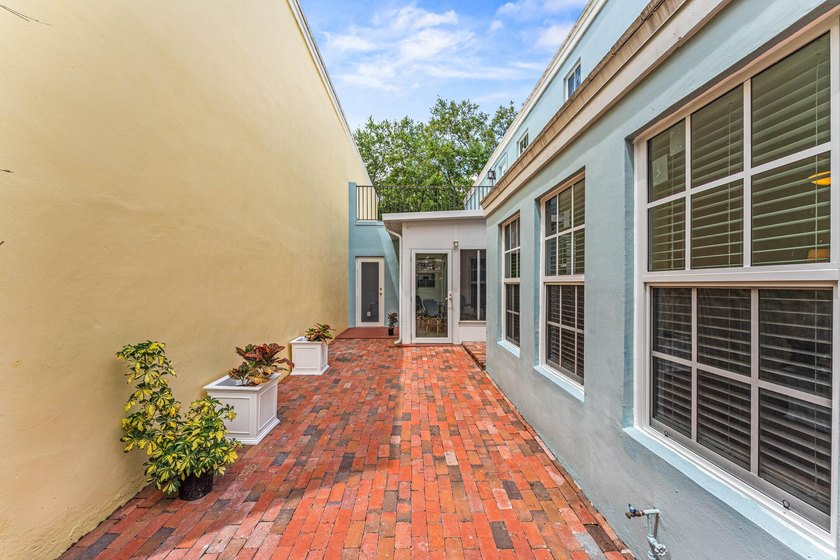 Experience refined living in the award-winning Charleston Place - photo 30