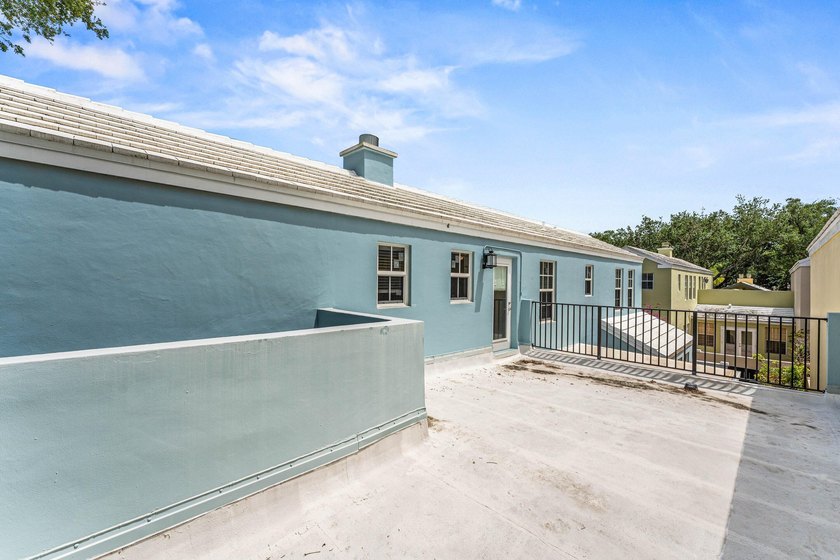 Experience refined living in the award-winning Charleston Place - photo 37