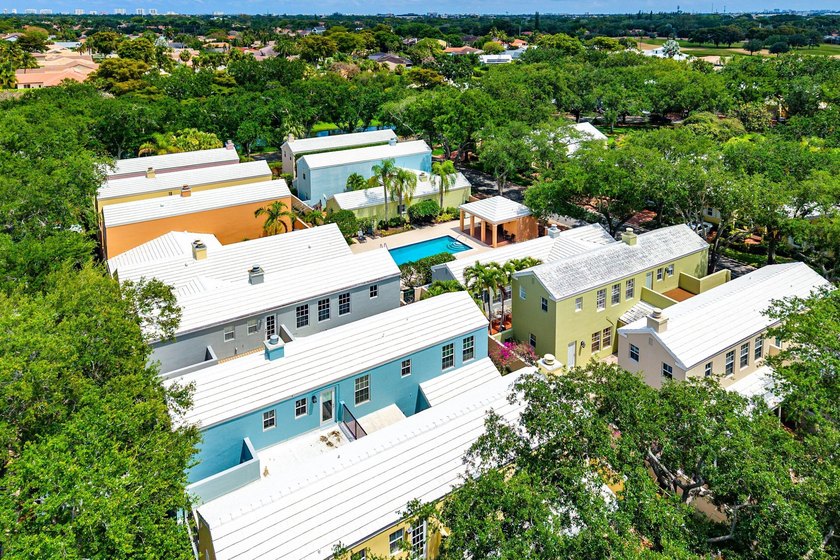 Experience refined living in the award-winning Charleston Place - photo 39