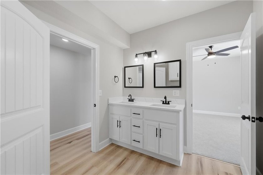New Construction with Dock! Gorgeous Brand new stunning - photo 42