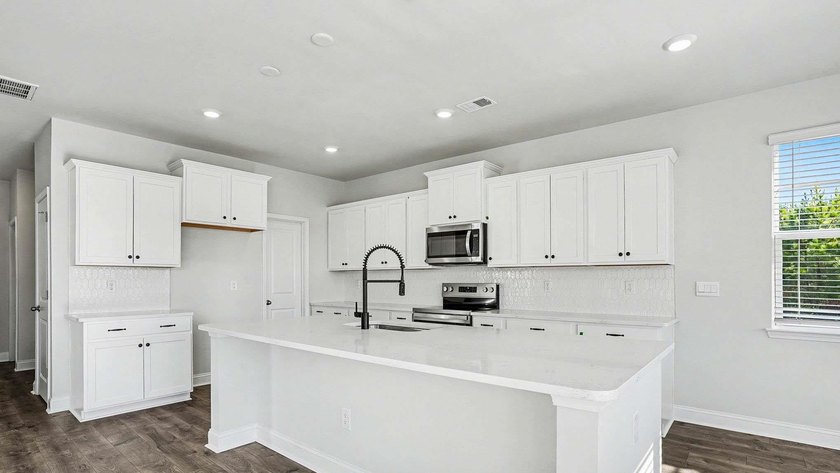 Welcome to The Alder, a stunning 2-story, 5-bedroom, 3 - photo 9