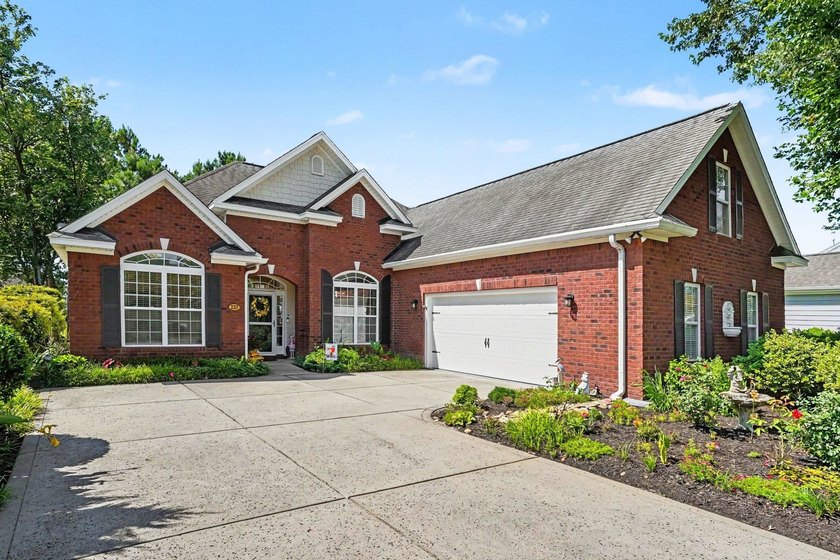 Located in the gated St. David's Township section of Windsor - photo 4
