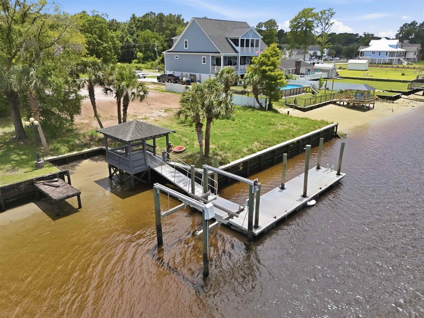 Enjoy Waterway Living Before, During and After building your - photo 2