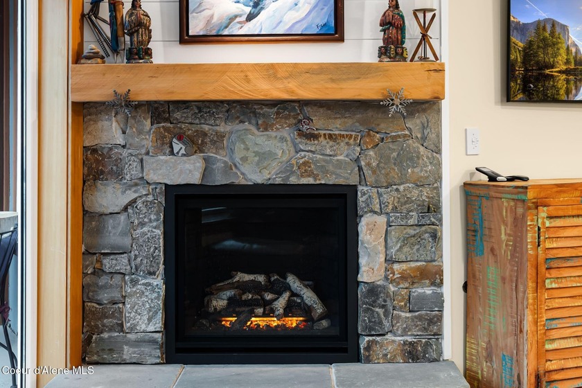 Immerse yourself in the Schweitzer Mountain lifestyle with this - photo 23