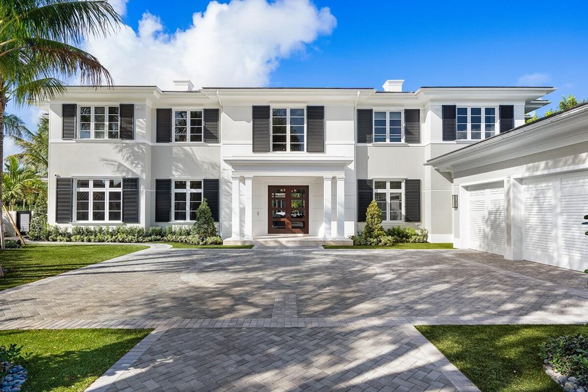 Set along 158 feet of the Butterfly Palm Waterway, 133 Coconut - photo 8