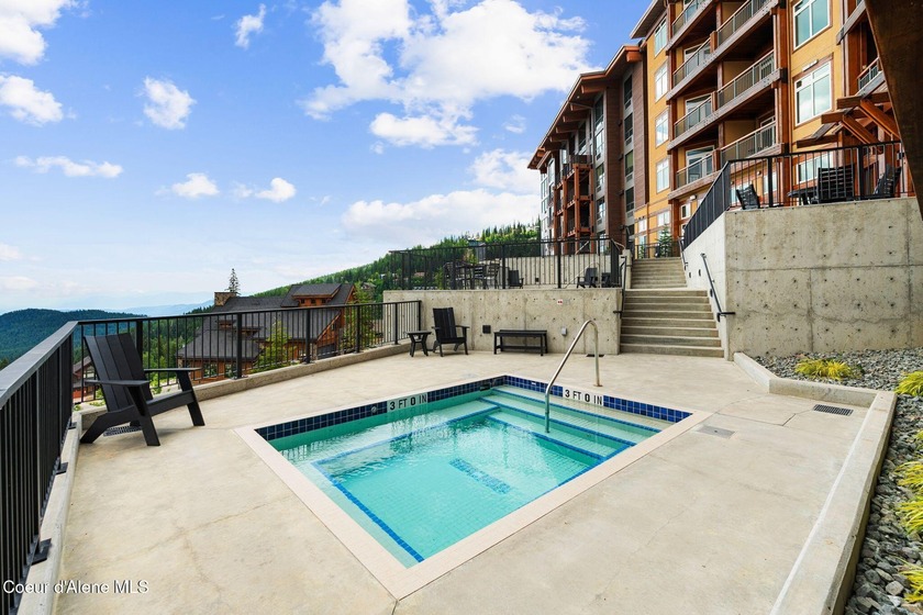 Immerse yourself in the Schweitzer Mountain lifestyle with this - photo 40