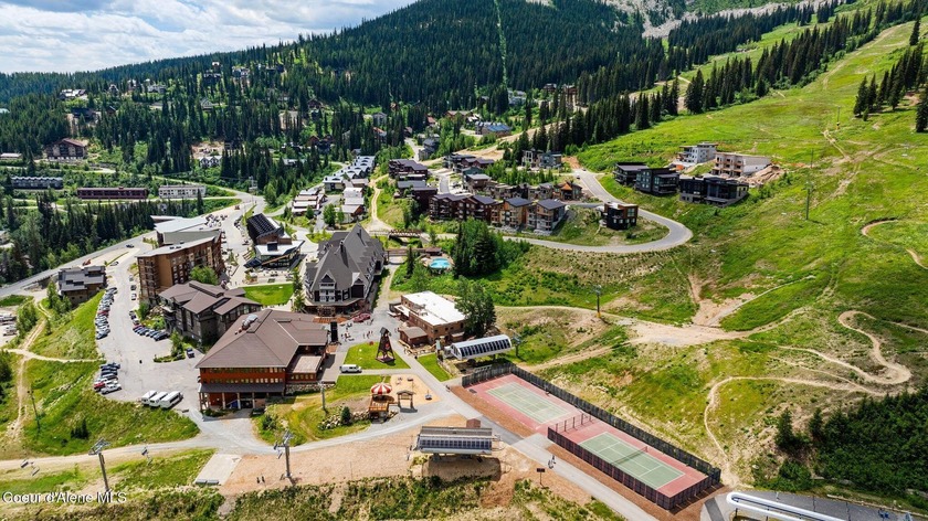 Immerse yourself in the Schweitzer Mountain lifestyle with this - photo 46