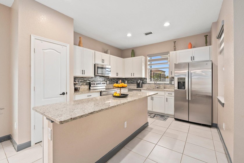 Priced to sell, $8,600 credit to buyer for cosmetic improvements - photo 14