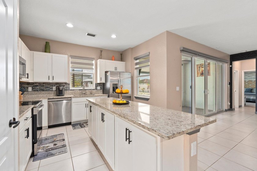 Priced to sell, $8,600 credit to buyer for cosmetic improvements - photo 15