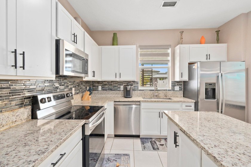 Priced to sell, $8,600 credit to buyer for cosmetic improvements - photo 16