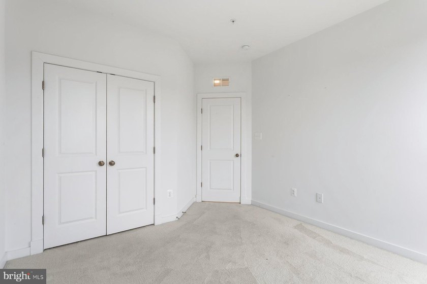 AGENTS - PLEASE VIEW AGENT REMARKS IN BRIGHT MLS. Spacious - photo 17