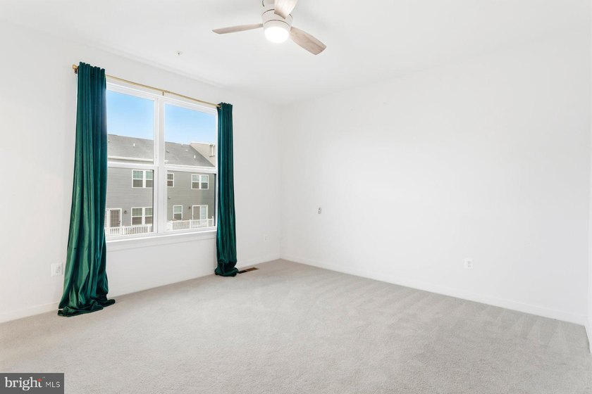 AGENTS - PLEASE VIEW AGENT REMARKS IN BRIGHT MLS. Spacious - photo 19