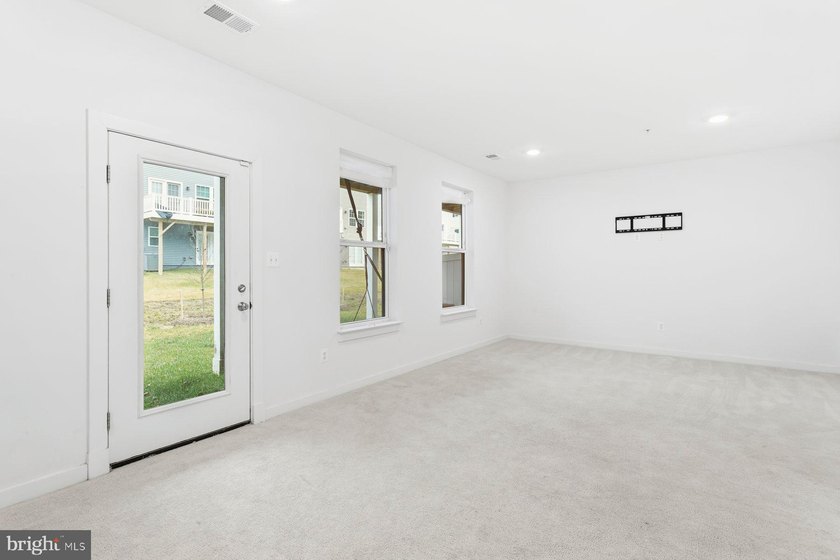 AGENTS - PLEASE VIEW AGENT REMARKS IN BRIGHT MLS. Spacious - photo 24