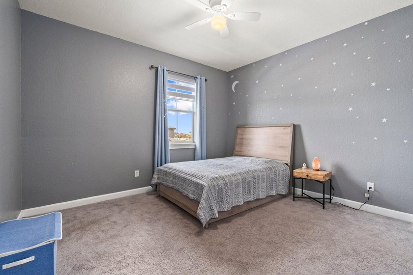 Priced to sell, $8,600 credit to buyer for cosmetic improvements - photo 25