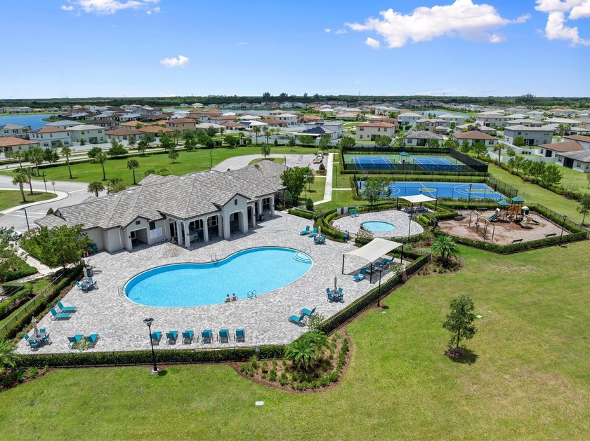 Priced to sell, $8,600 credit to buyer for cosmetic improvements - photo 46