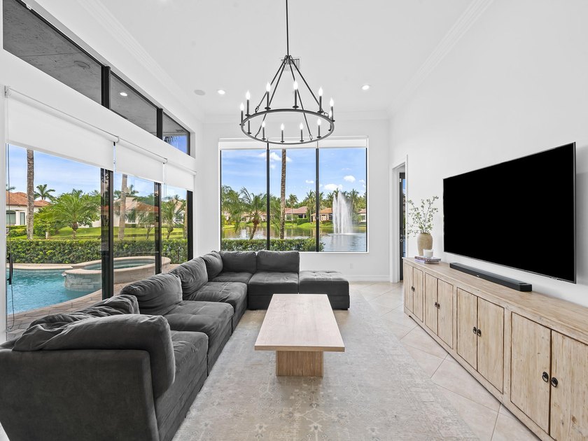Nestled on a quiet cul-de-sac street, this beautifully - photo 16