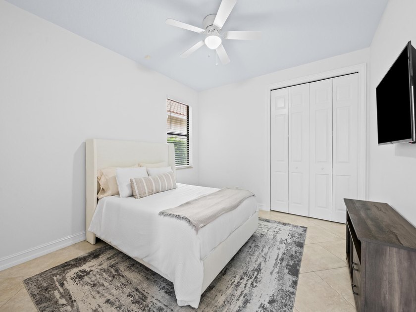 Nestled on a quiet cul-de-sac street, this beautifully - photo 25