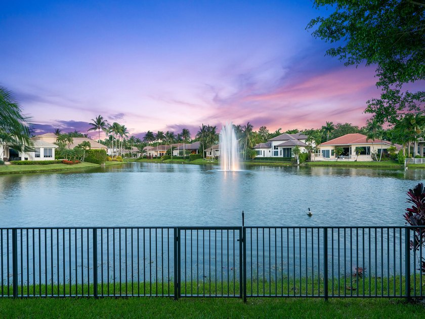Nestled on a quiet cul-de-sac street, this beautifully - photo 38