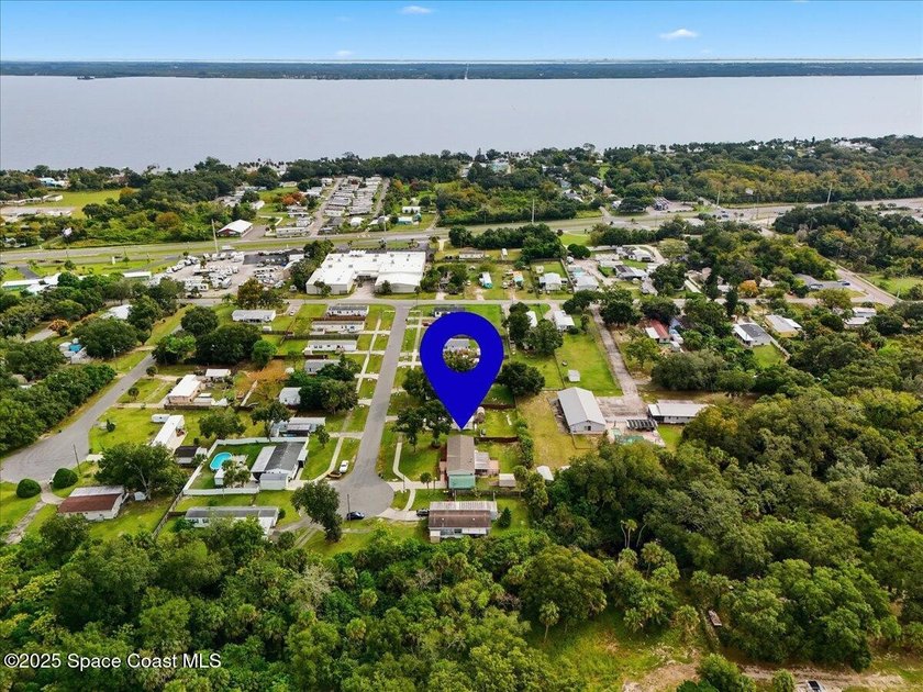 This fully updated property is ideally located and checks all - photo 31