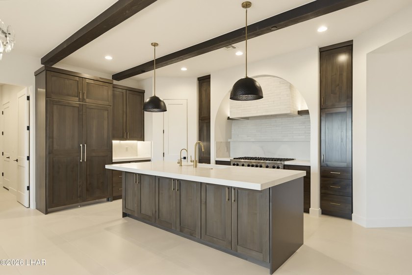 Welcome to 7976 Plaza de Los Pajaros, where luxury meets - photo 16