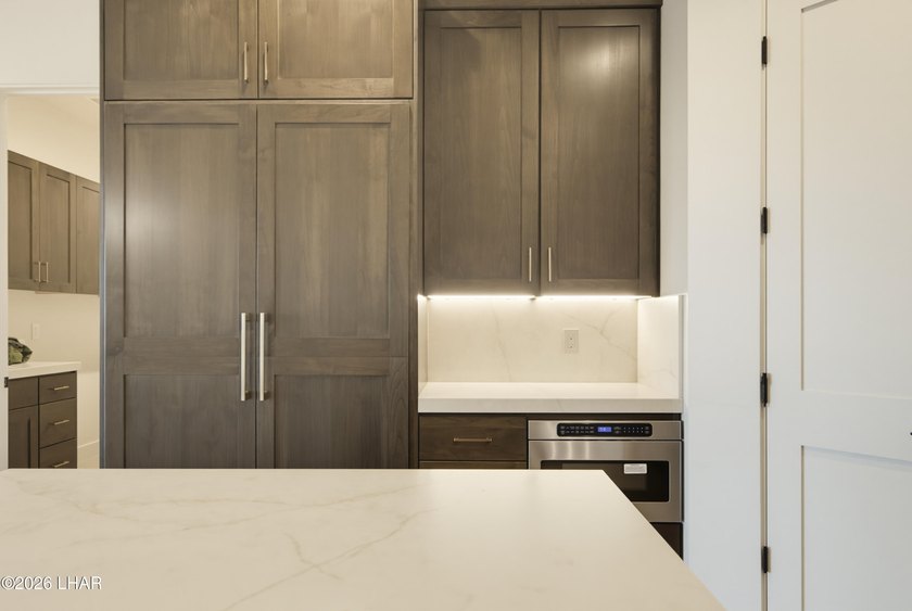 Welcome to 7976 Plaza de Los Pajaros, where luxury meets - photo 21