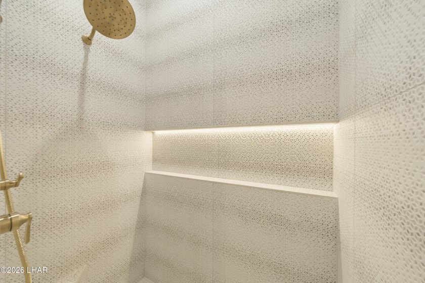 Welcome to 7976 Plaza de Los Pajaros, where luxury meets - photo 29