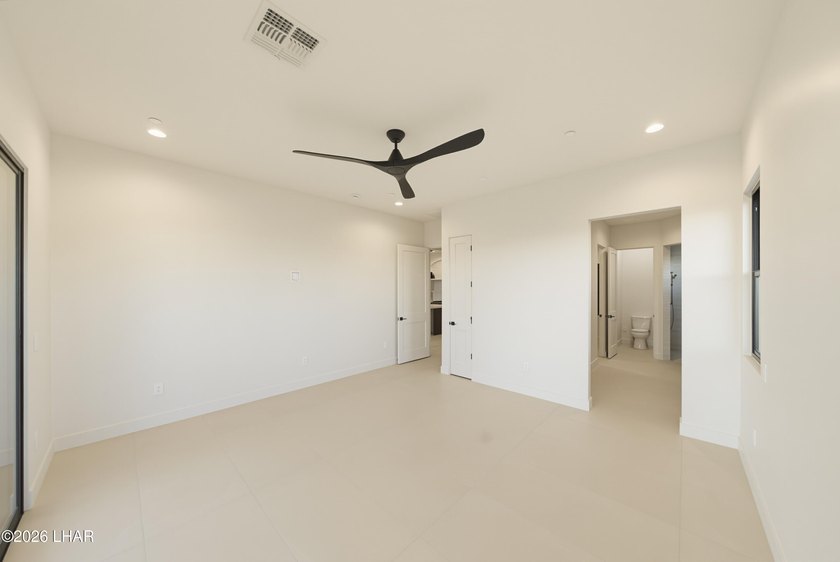 Welcome to 7976 Plaza de Los Pajaros, where luxury meets - photo 32