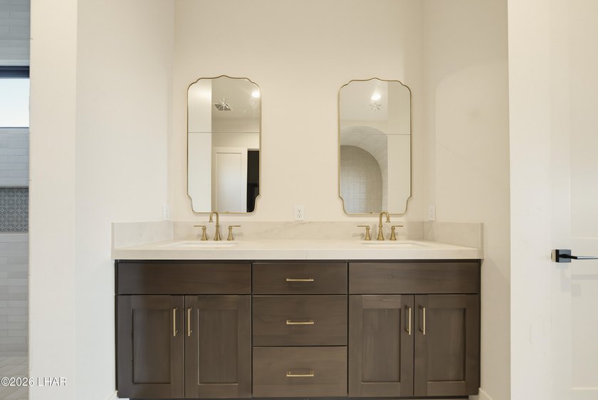 Welcome to 7976 Plaza de Los Pajaros, where luxury meets - photo 40