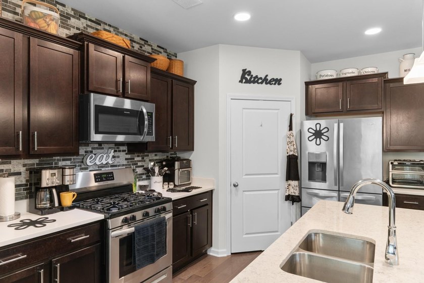 This is the kind of home that doesn't just check boxes---it - photo 5