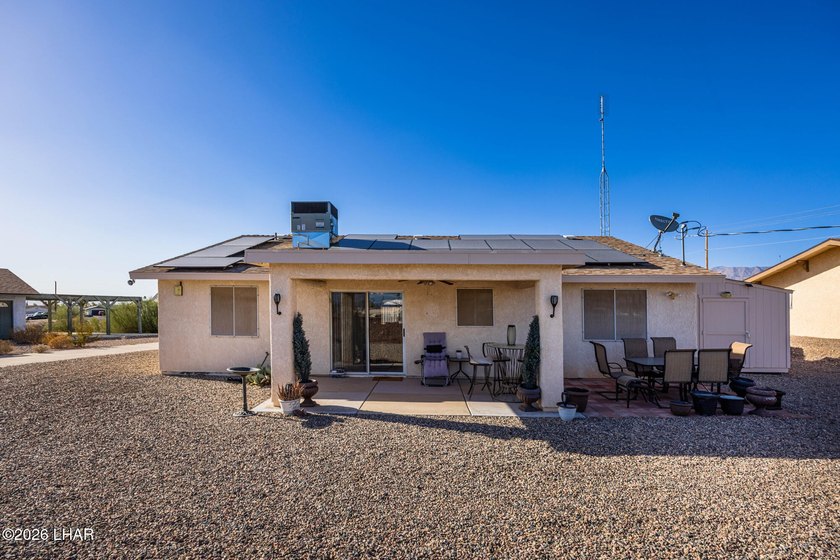 Welcome to this pristine 3BR/2BA home located on a quiet street - photo 24