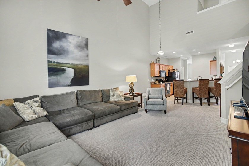 Welcome to your dream retreat in the highly sought-after - photo 8