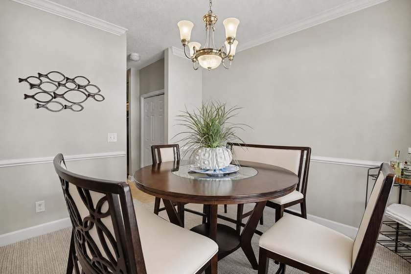 Welcome to your dream retreat in the highly sought-after - photo 9