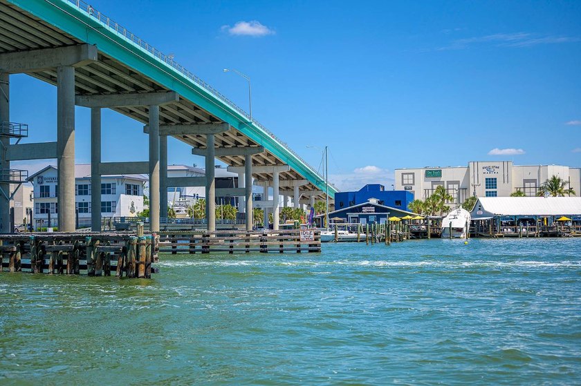 This home offers great rental potential for extra income or - photo 34
