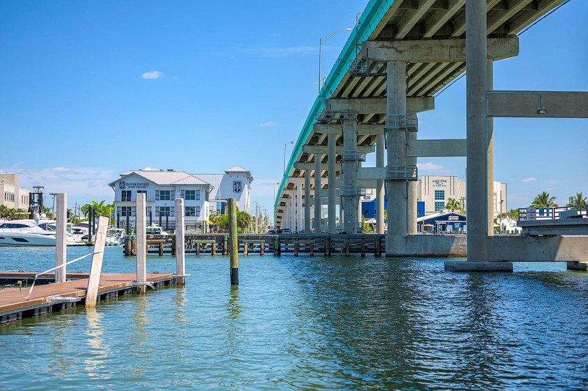 This home offers great rental potential for extra income or - photo 37