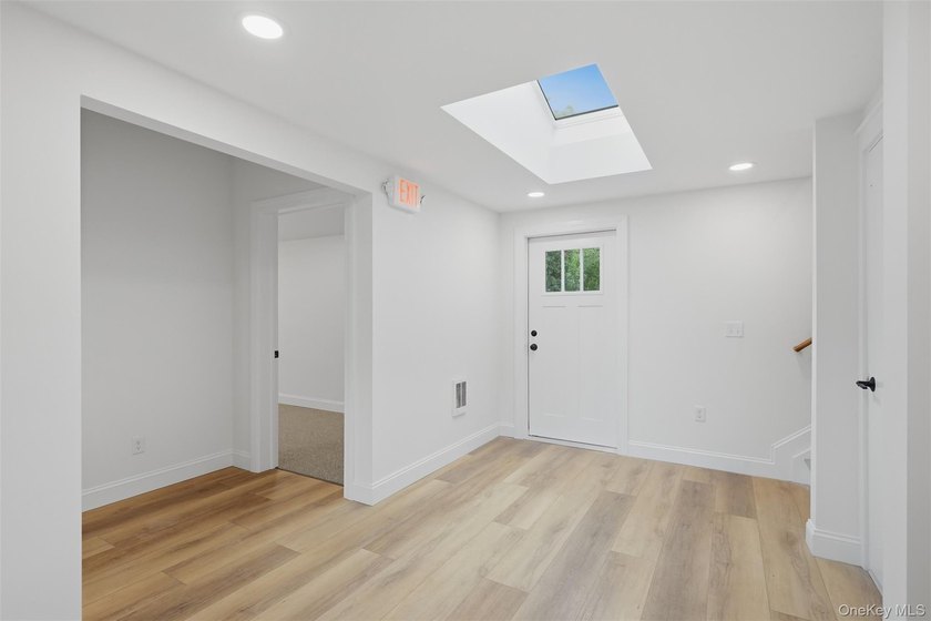 INVESTMENT OPPORTUNITY |FULLY RENOVATED PROFESSIONAL BUILDING - photo 10