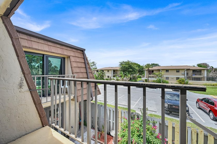 Welcome to this charming 2-bedroom, 1.5-bath townhouse featuring - photo 20