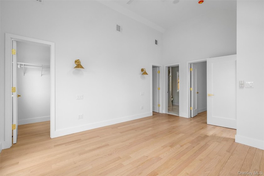 BRAND NEW !!- COMPLETELY RENOVATED-2 BEDROOM, 2 FULL BATHROOM - photo 19