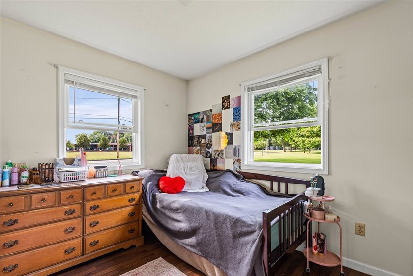 Open Houses: Wed 7/8 | 5-6:30 PM &amp; Sat 7/11 | 11:00 AM-12:30 PM - photo 23