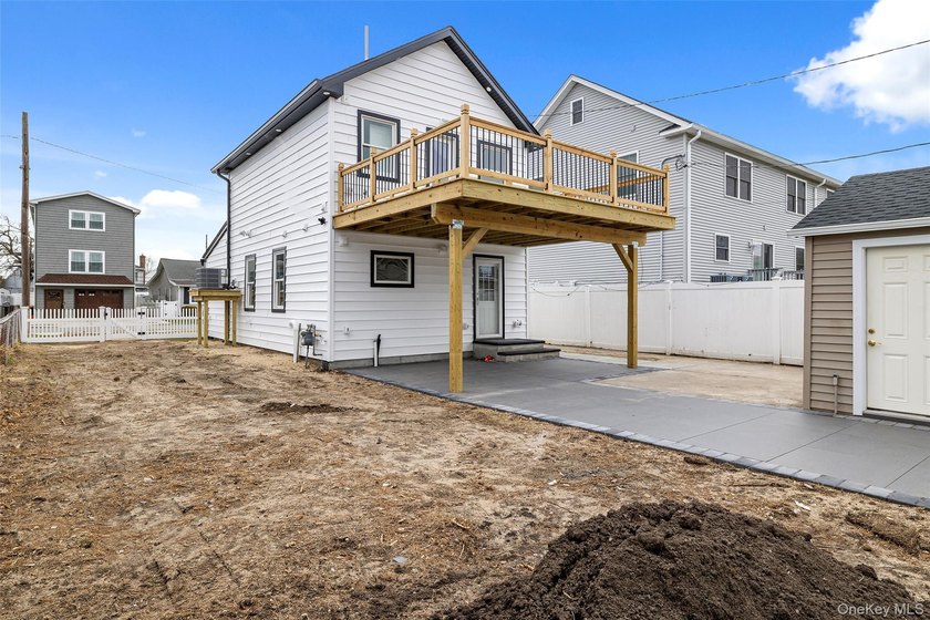 BRAND NEW !!- COMPLETELY RENOVATED-2 BEDROOM, 2 FULL BATHROOM - photo 29